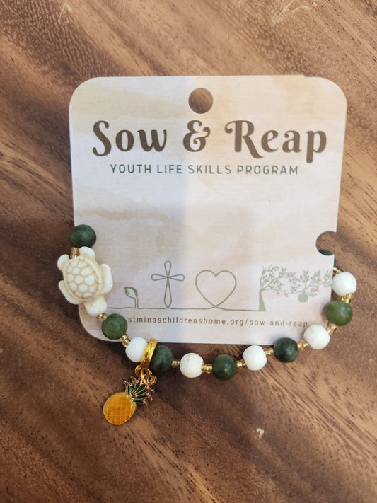 Sow & Reap Adults beaded bracelet