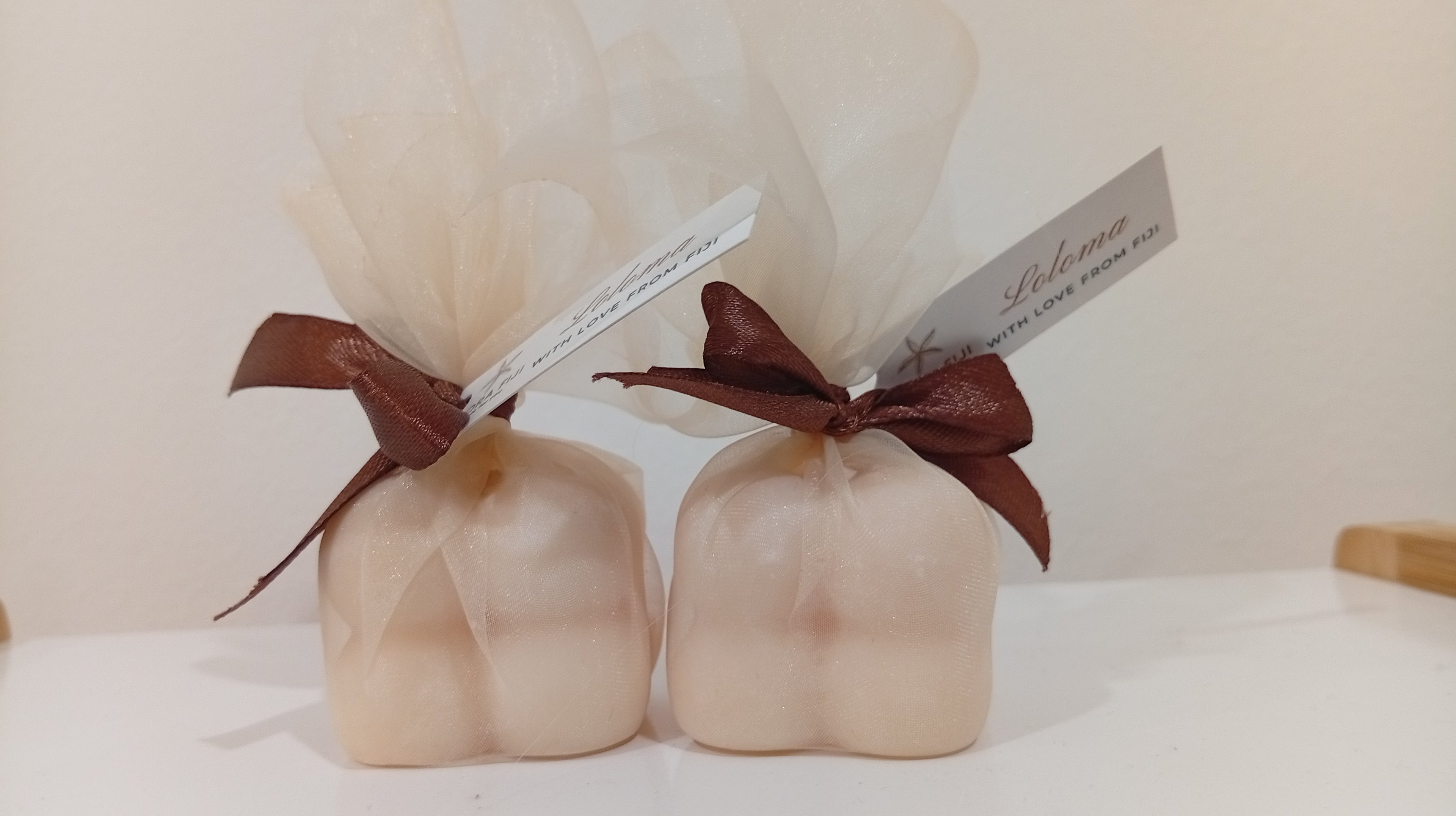 Mini bubble candle wedding favour - organza