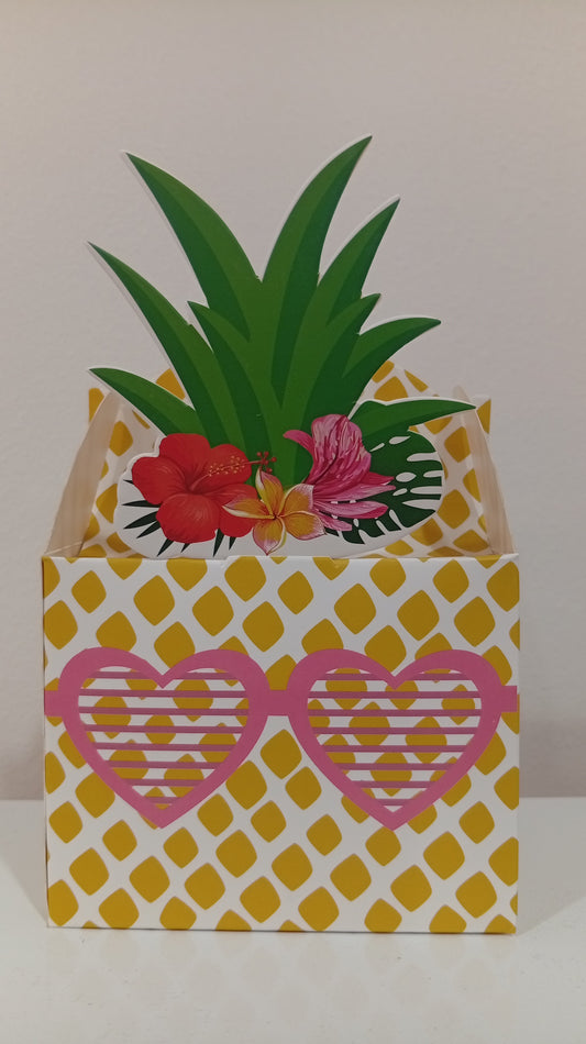 Pineapple gift box