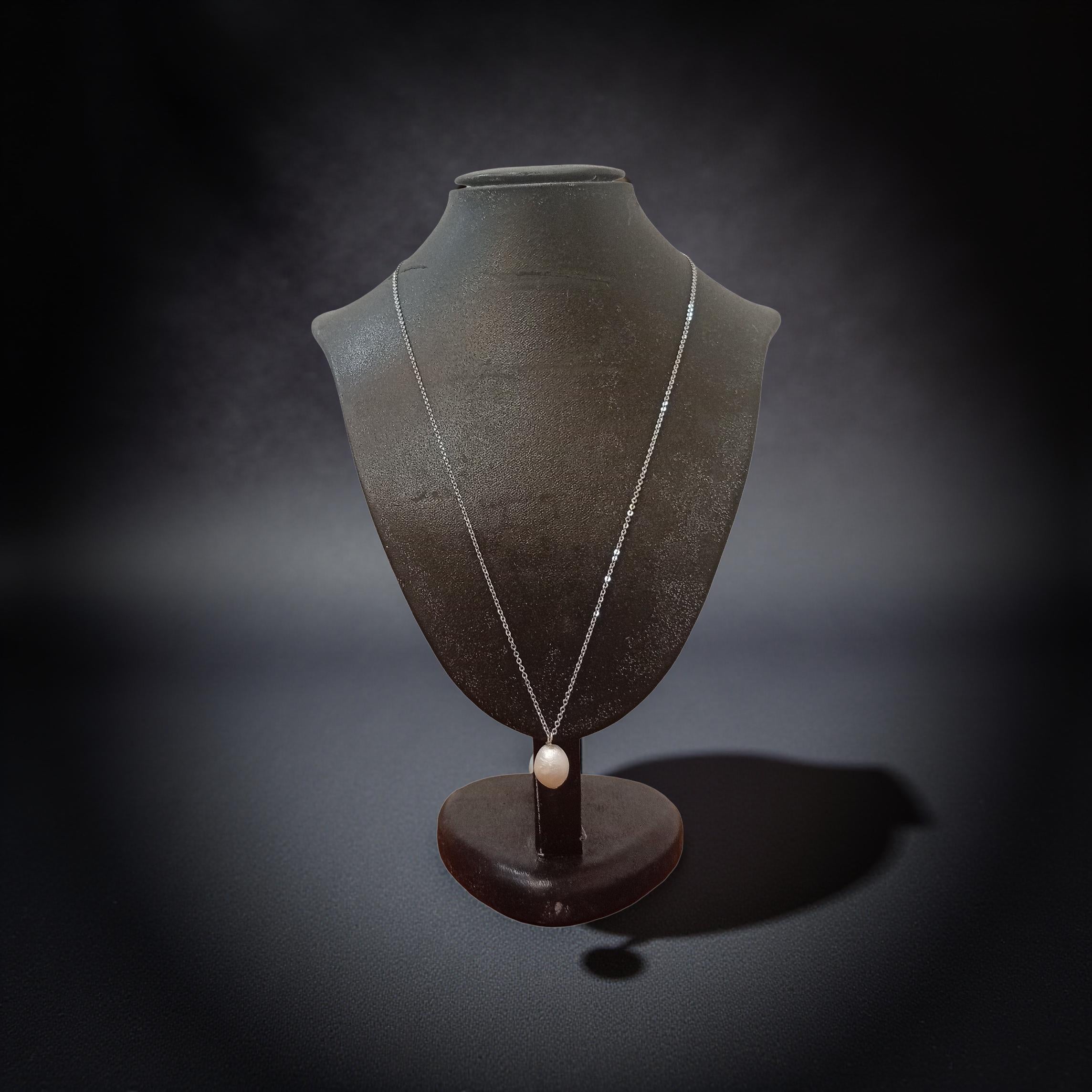 Hanaleia Pearl Necklace
