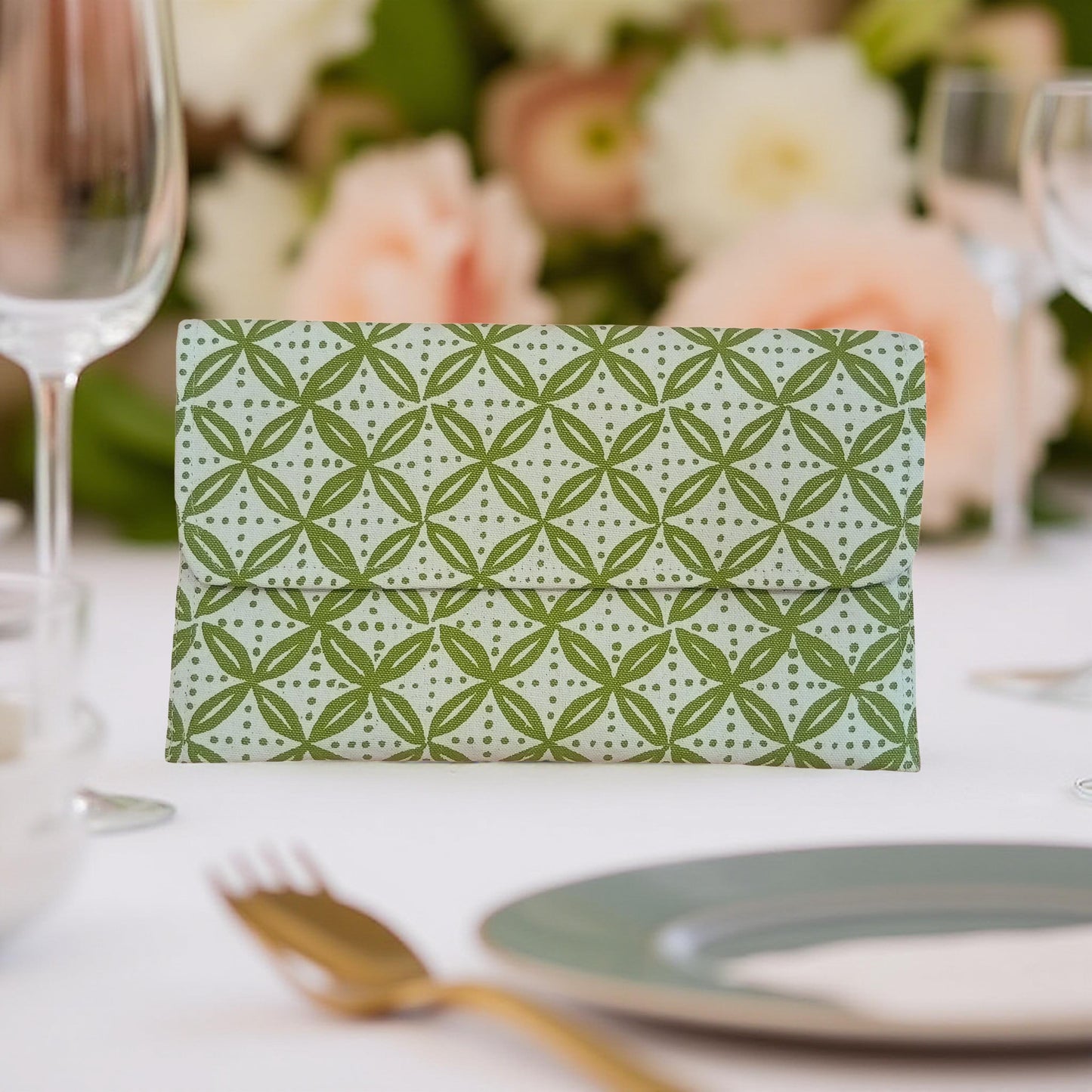 Classic Clutch in Senibua Print