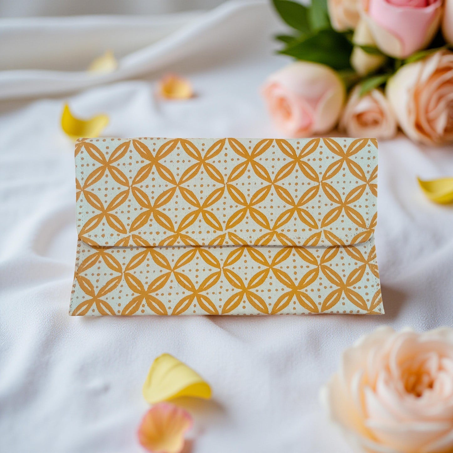 Classic Clutch in Senibua Print