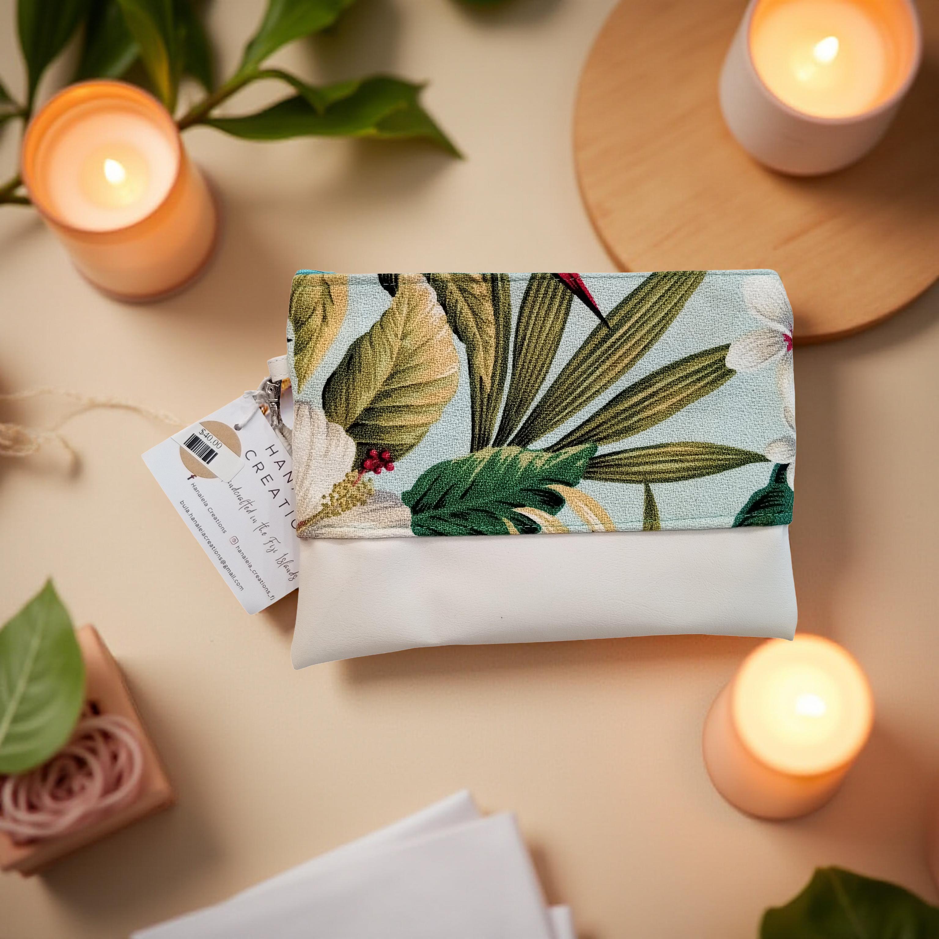 Hanaleia Creations Classic Tropical Clutch